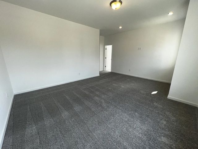 236 Summerlin Dr, Gallatin, TN 37066