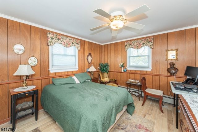 39 Homestead Ave, East Hanover Twp., NJ 07936