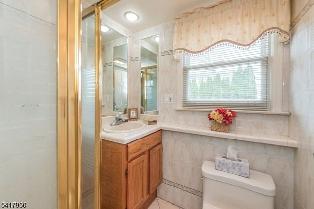 39 Homestead Ave, East Hanover Twp., NJ 07936