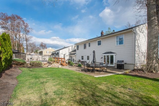 39 Homestead Ave, East Hanover Twp., NJ 07936