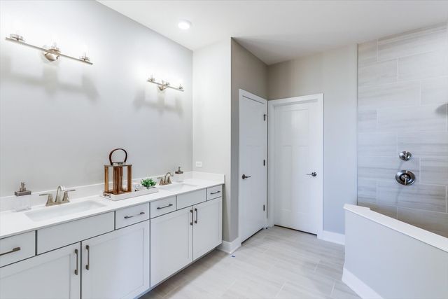 23152 W Sweetwater Lane, Plainfield, IL 60585