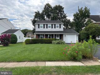 134 FERNWOOD AVE, Burlington, NJ 08016