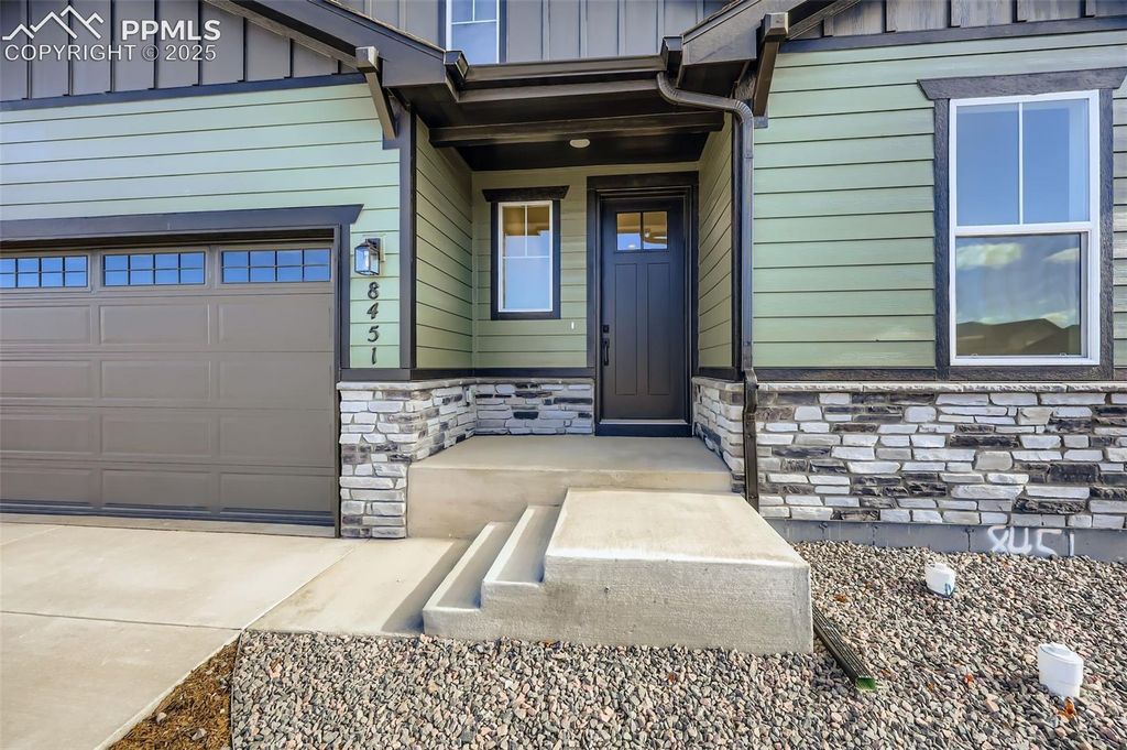 8451 W Dines Boulevard, Colorado Springs, CO 80908 — photo 3