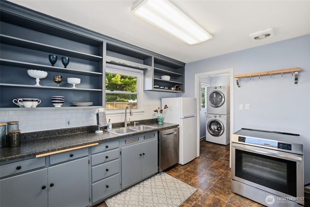 4909 N 25th Street, Tacoma, WA 98406