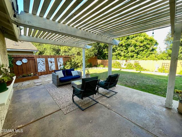 18 San Lucas Avenue, Newbury Park, CA 91320