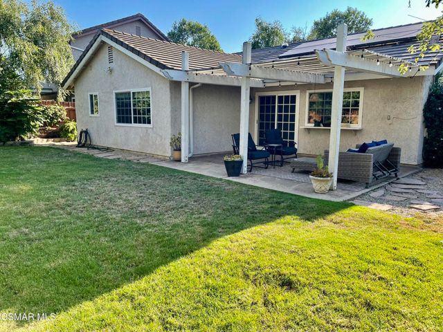 18 San Lucas Avenue, Newbury Park, CA 91320