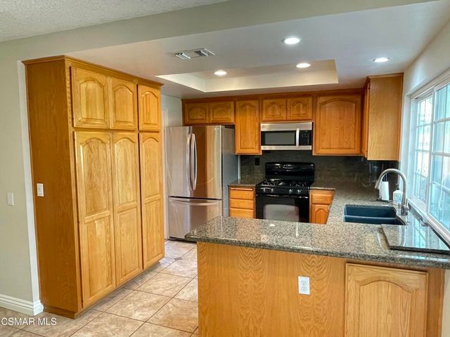 18 San Lucas Avenue, Newbury Park, CA 91320