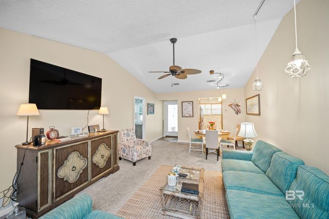 1232 E Hummingbird Lane 202, Gulf Shores, AL 36542