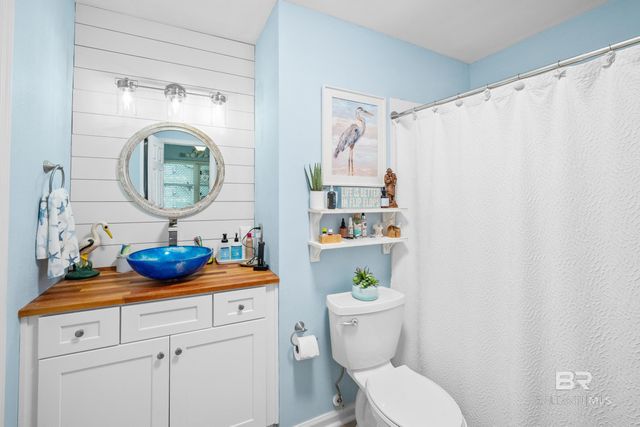 1232 E Hummingbird Lane 202, Gulf Shores, AL 36542