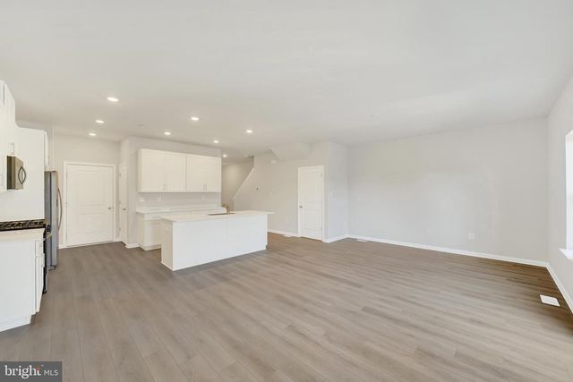 545 W NORTH ST, Smyrna, DE 19977