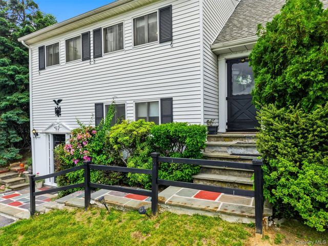2 Burkewood Road, Hartsdale, NY 10530