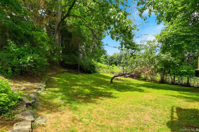 2 Burkewood Road, Hartsdale, NY 10530