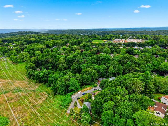 2 Burkewood Road, Hartsdale, NY 10530