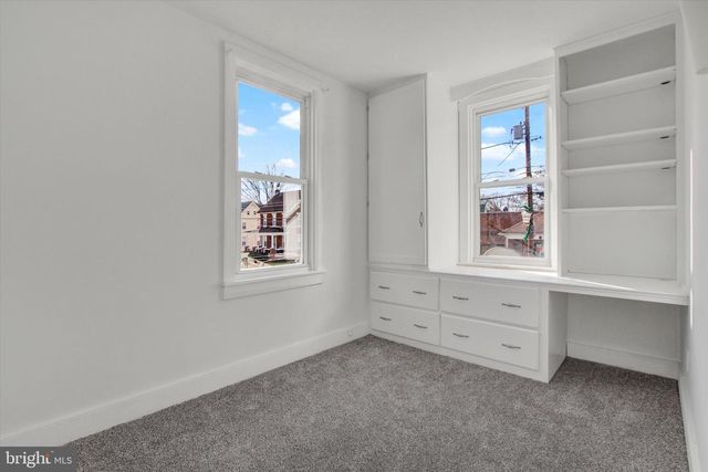 31 S MAIN ST, Stewartstown, PA 17363