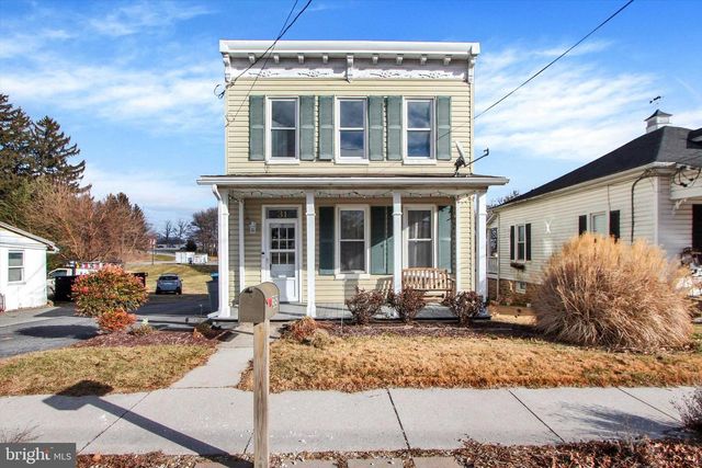 31 S MAIN ST, Stewartstown, PA 17363