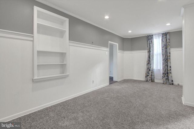 31 S MAIN ST, Stewartstown, PA 17363