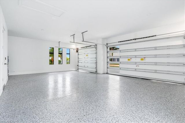 14318 Charthouse CIR, Naples, FL 34114