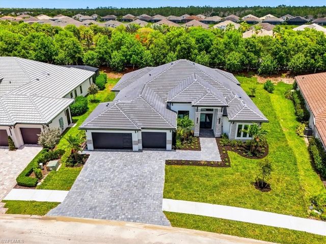 14318 Charthouse CIR, Naples, FL 34114