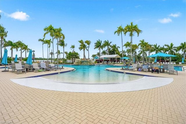 14318 Charthouse CIR, Naples, FL 34114