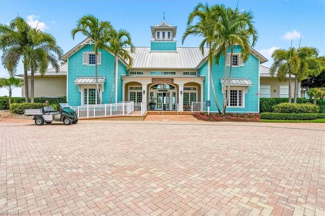 14318 Charthouse CIR, Naples, FL 34114
