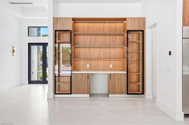 14318 Charthouse CIR, Naples, FL 34114