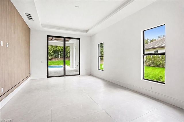 14318 Charthouse CIR, Naples, FL 34114
