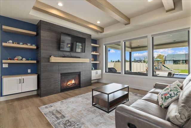5100 Diamond Falls Rd, Billings, MT 59106
