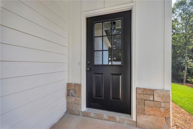 155 Carey Street, Franklin Springs, GA 30662