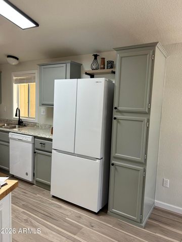 3500 S Tomahawk Road 217, Apache Junction, AZ 85119