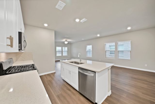 505 Cottagewood Drive, Princeton, TX 75071