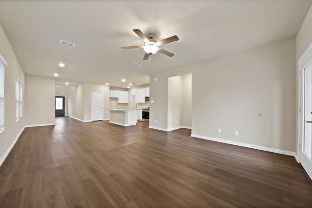 505 Cottagewood Drive, Princeton, TX 75071