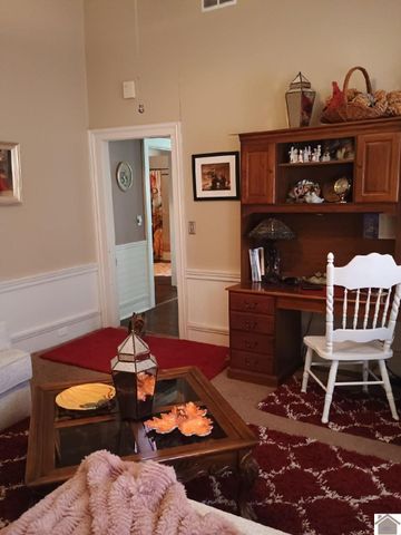 308 W Bellville, Marion, KY 42064