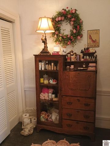 308 W Bellville, Marion, KY 42064