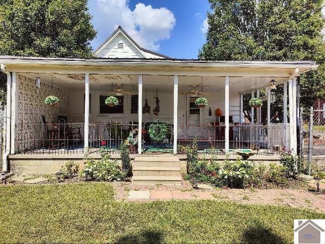 308 W Bellville, Marion, KY 42064