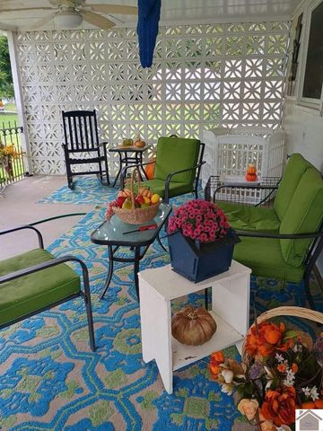 308 W Bellville, Marion, KY 42064