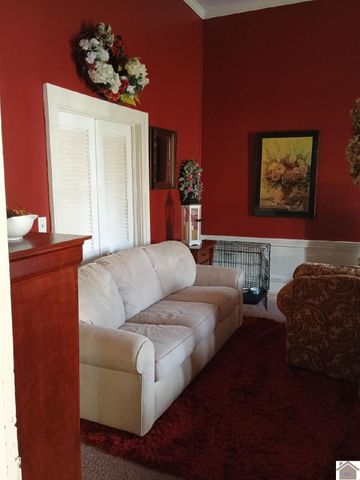 308 W Bellville, Marion, KY 42064