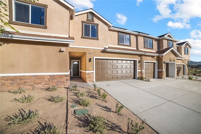 900 W Hert Street, Colton, CA 92324