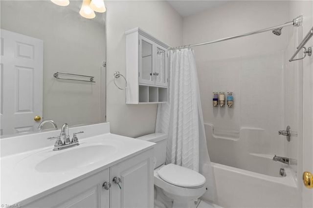4408 Orchard Knob Lane, High Point, NC 27265