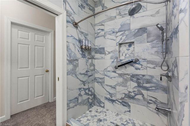 4408 Orchard Knob Lane, High Point, NC 27265