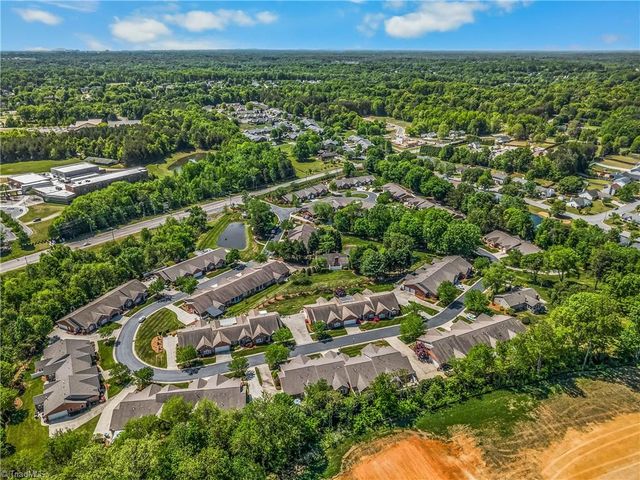 4408 Orchard Knob Lane, High Point, NC 27265