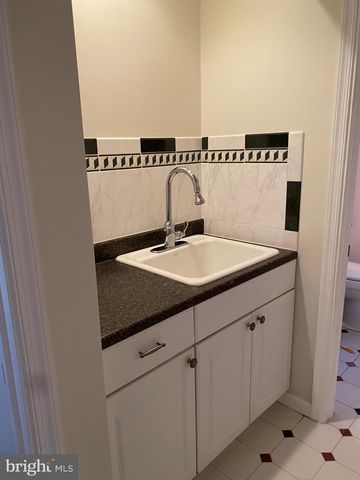 1215 CHURCH RD, Oreland, PA 19075