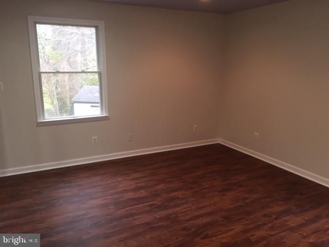 1215 CHURCH RD, Oreland, PA 19075