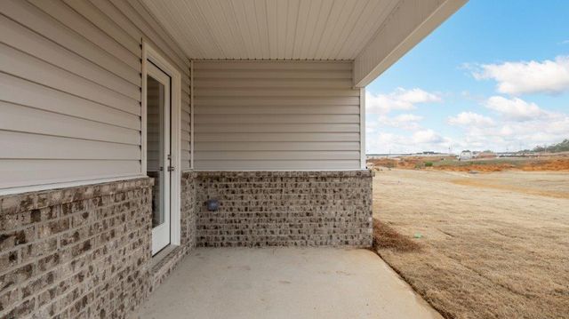 180 Hawks Drive, Rossville, GA 30741