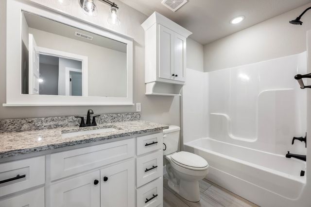 12 Angus Lane, Bella Vista, AR 72715