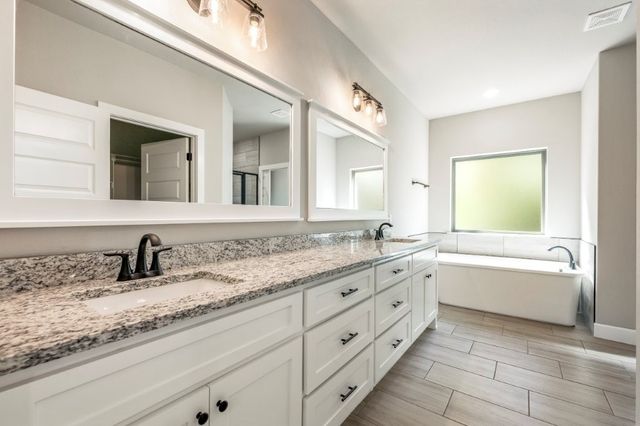 12 Angus Lane, Bella Vista, AR 72715