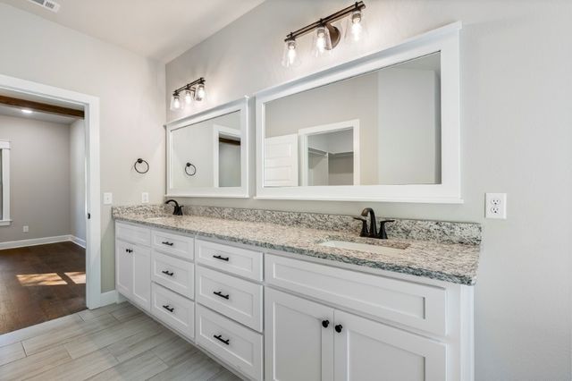 12 Angus Lane, Bella Vista, AR 72715