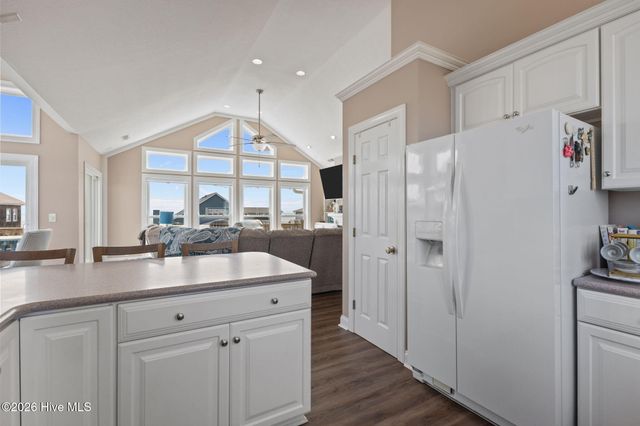 2009 Emerald Drive, Emerald Isle, NC 28594