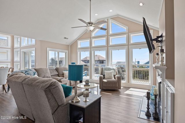 2009 Emerald Drive, Emerald Isle, NC 28594