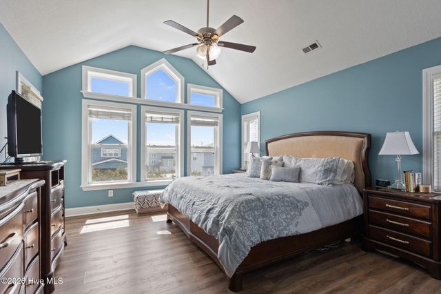 2009 Emerald Drive, Emerald Isle, NC 28594