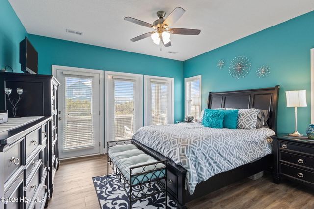 2009 Emerald Drive, Emerald Isle, NC 28594